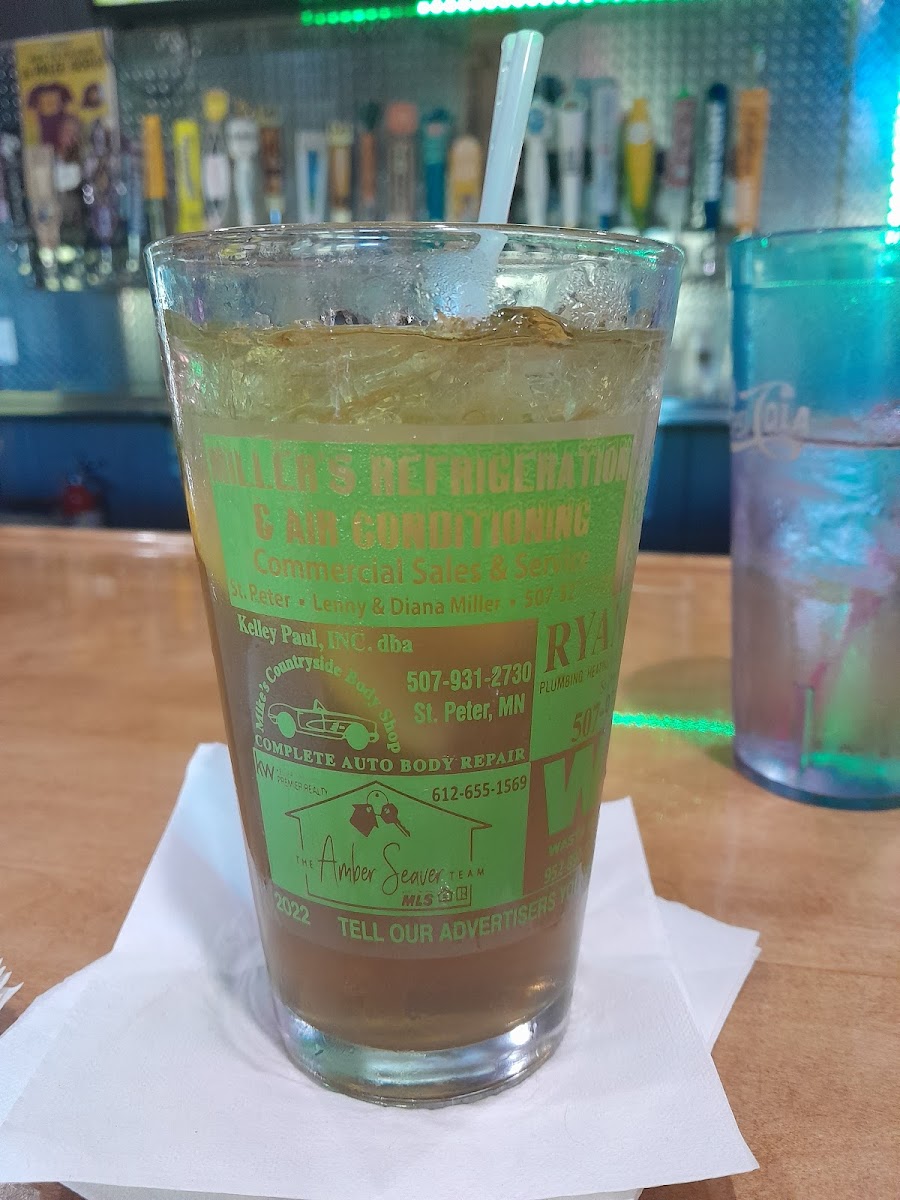 Neisen's Riverside Sports Bar-4