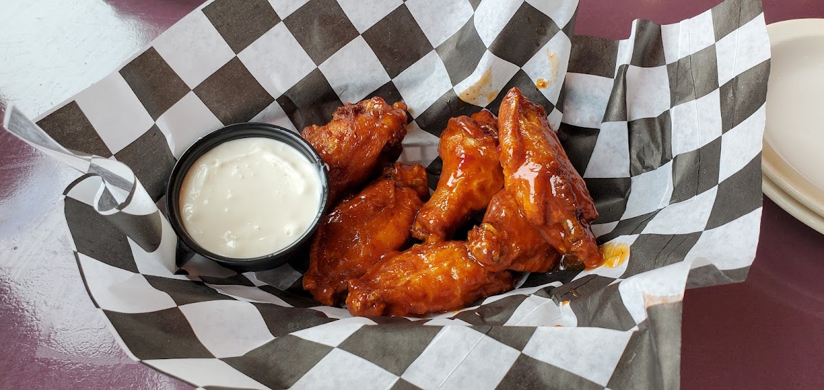 Neisen's Riverside Sports Bar-7